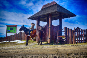 foto-exterior-cabana-varful-ciucas