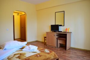 foto-interior-camere-cabana-varful-ciucas